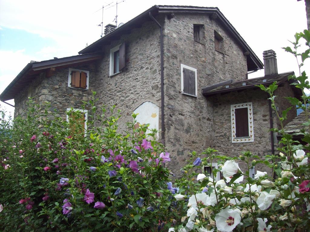 Vila Casa San Martino Teglio Exteriér fotografie